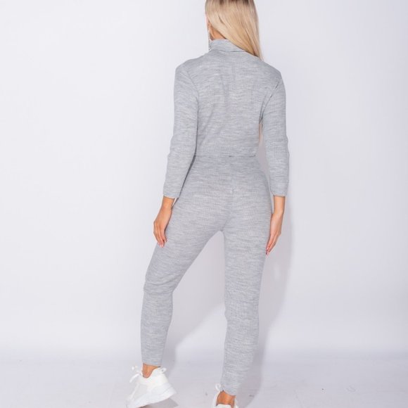 Gray Turtle Neck Crop Top and Leggings Pants Set - Picture 6 of 8